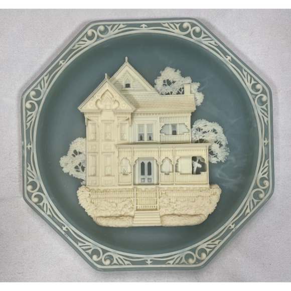 Incolay Studios Victorian Dream Homes Plates 125 Main & 212 Third Ave Lot of 2 - Picture 3 of 15